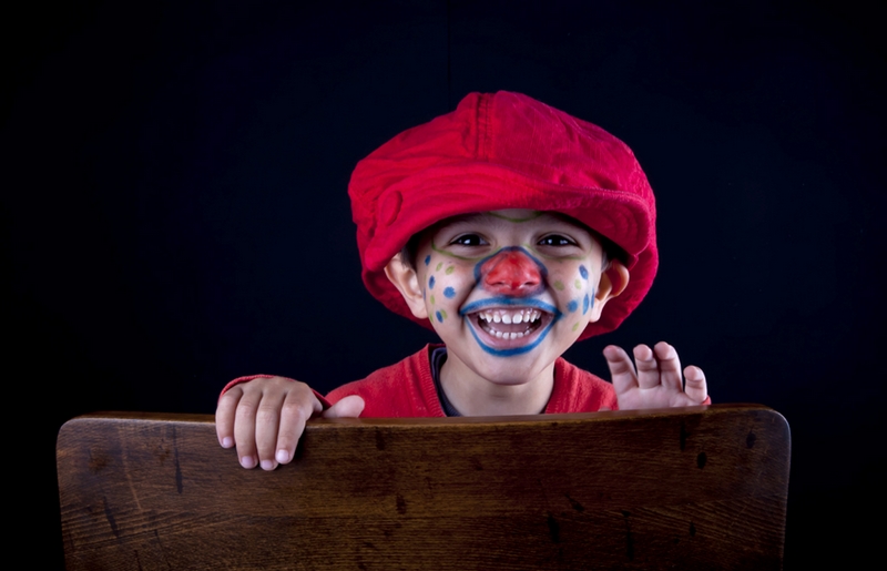 633 - CLOWN - OZENLI GULDEN - turkey.jpg